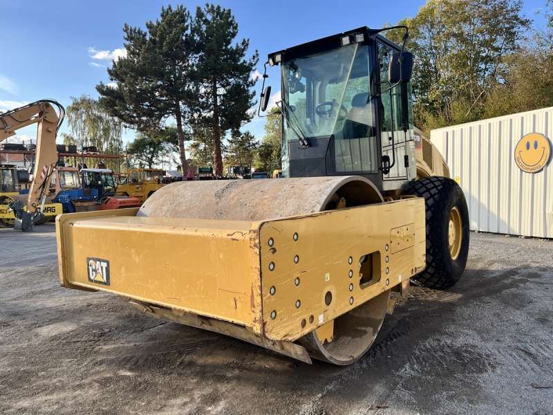 CATERPILLAR CS76B