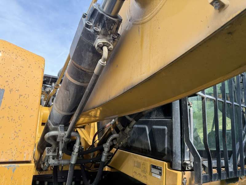CATERPILLAR MH3022
