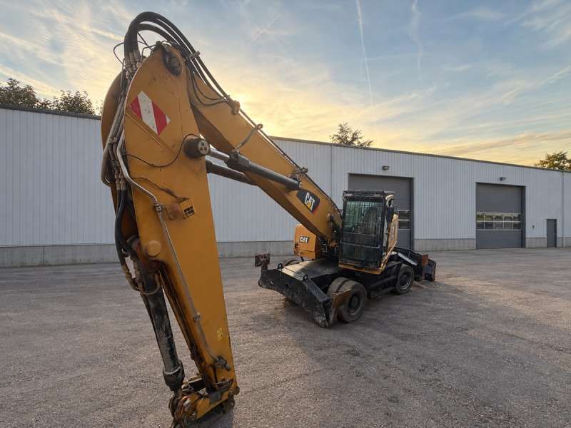 CATERPILLAR MH3022
