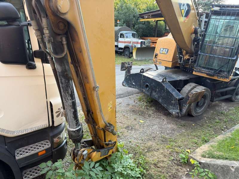 CATERPILLAR MH3022