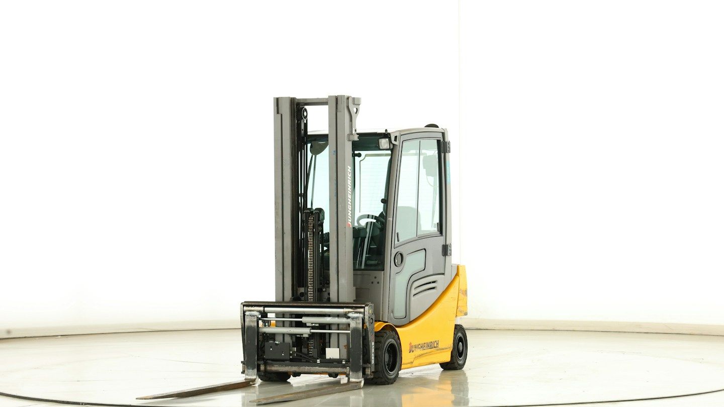 Jungheinrich EFG-320
