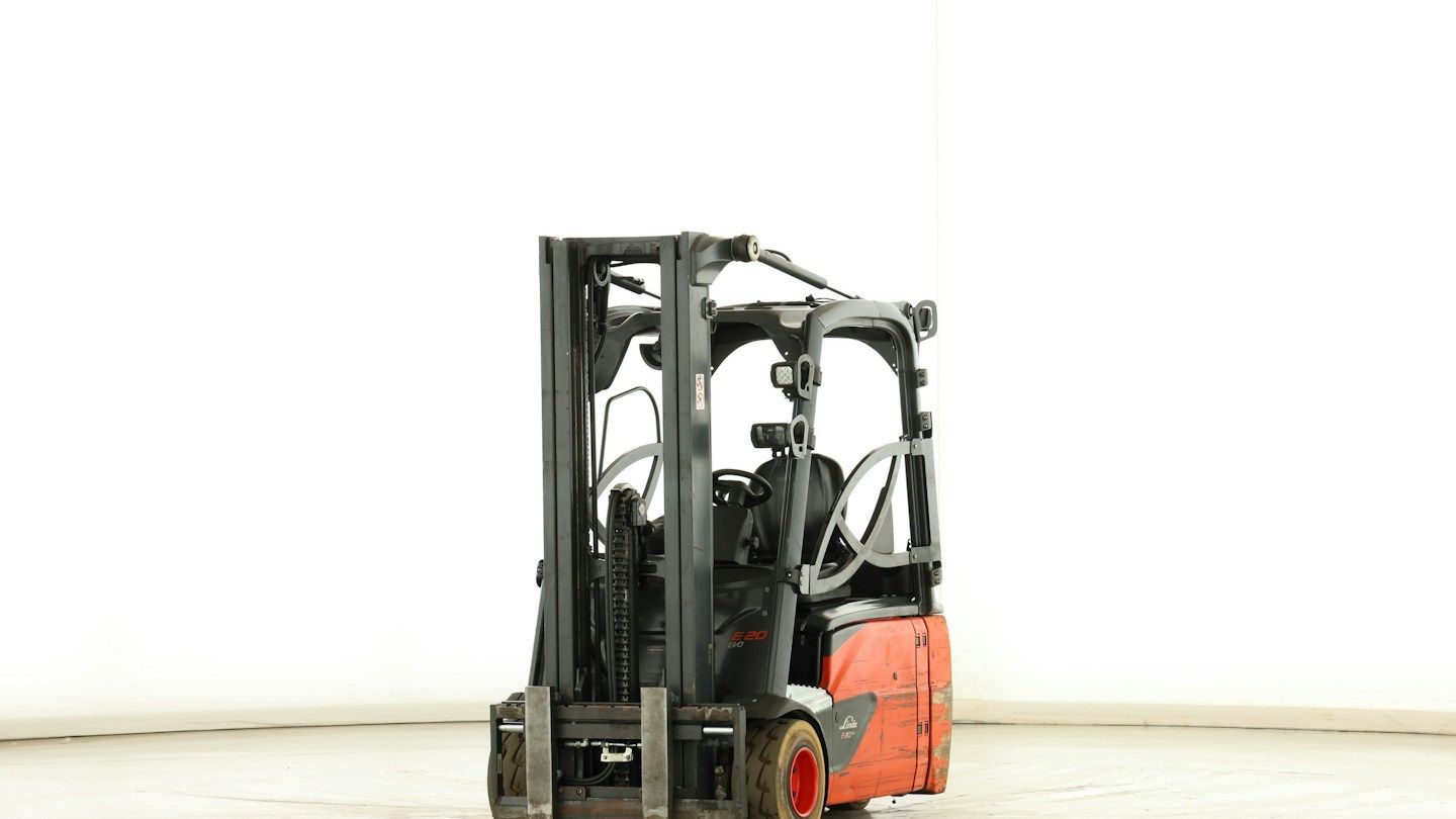 Linde E-20-L-02 (386)